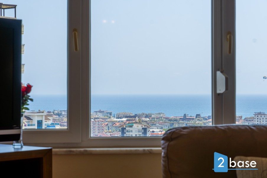Image of Elite 4 sea and castle view penthouse