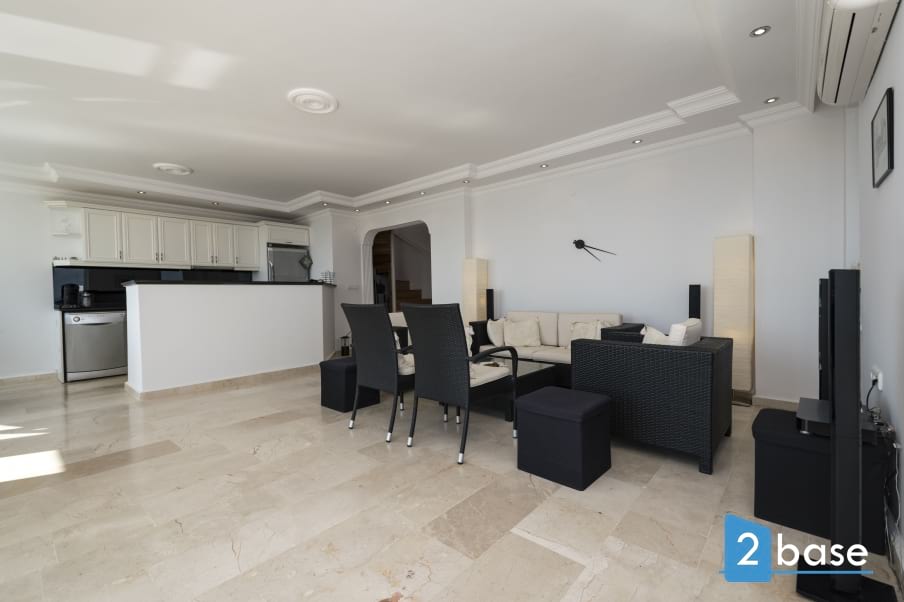 Image of Orient Hill Penthouse