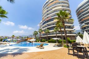 Image of Vesta garden pool view