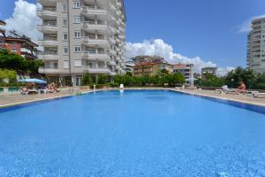 Image of Elite 4 sea and castle view penthouse