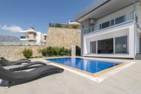 Image of California Villa