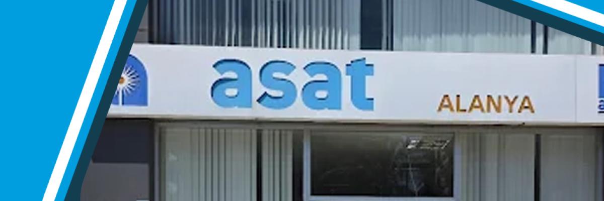 ساختمان ASAT در آلانیا، ترکیه، یک ارائه دهنده خدمات کلیدی برای خانه های تعطیلات و گردشگری.